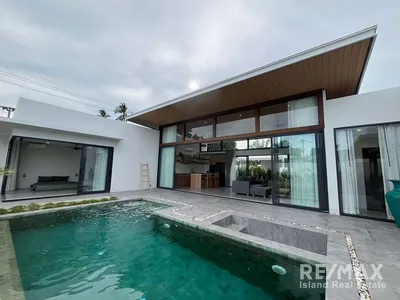 stunning-3-bedroom-villa-with-garden-view-and-private-pool-in-bangrak-koh-samui-sa059-24