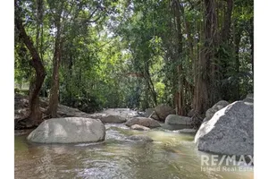 land-middle-between-waterfall-and-mountain-koh-samui-920121070-7