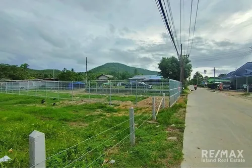 flat-land-plot-in-na-mueang-samui-just-5-mins-to-greenacre-school-tn075-108er