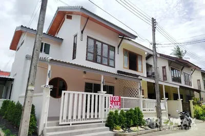 renovated-3-bedroom-townhouse-in-prime-chaweng-koh-samui-tn075-45r
