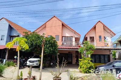 2-bedroom-mountain-view-townhouse-in-soi-bond-kai-koh-samui-tn075-48