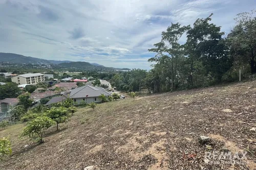 for-sale-or-sea-view-and-airport-view-land-in-bophut-koh-samui-ro079-74