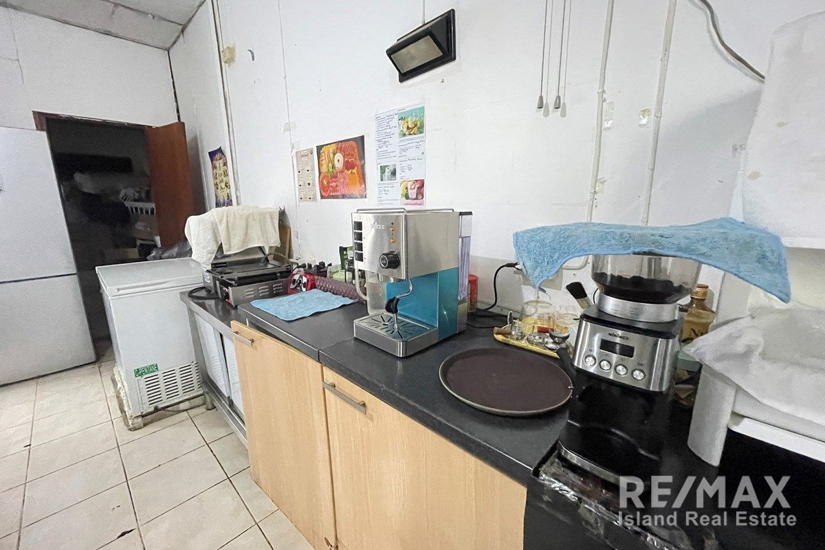  Image 12