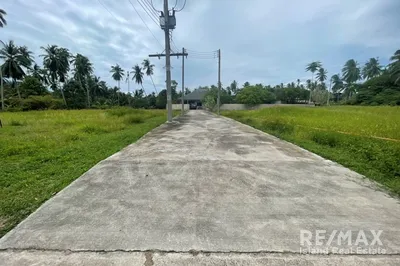 1216-sqm-freehold-flat-land-maenam-for-sale-kt083-6