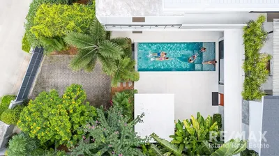 modern-tropical-pool-villa-for-sale-920121086-8