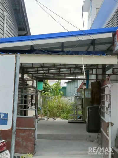 space-for-rent-in-busy-street-920121088-8