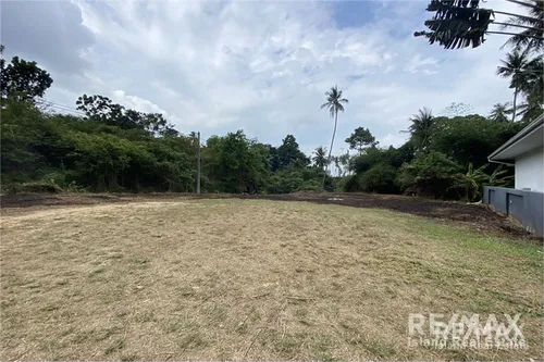 peaceful-flat-land-near-santiburi-golf-course-at-mae-nam-koh-samui-pp089-1r