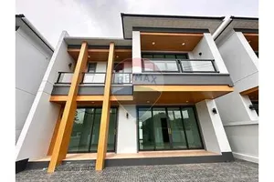 charming-2-story-detached-house-for-sale-in-krabi-920281012-64