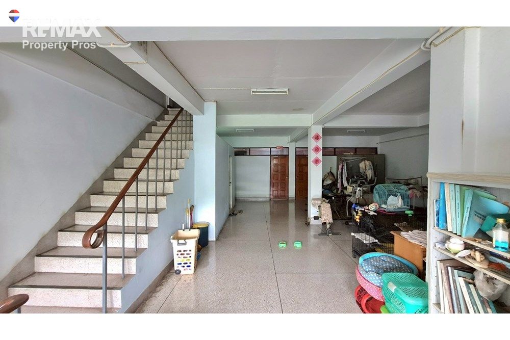  Image 10