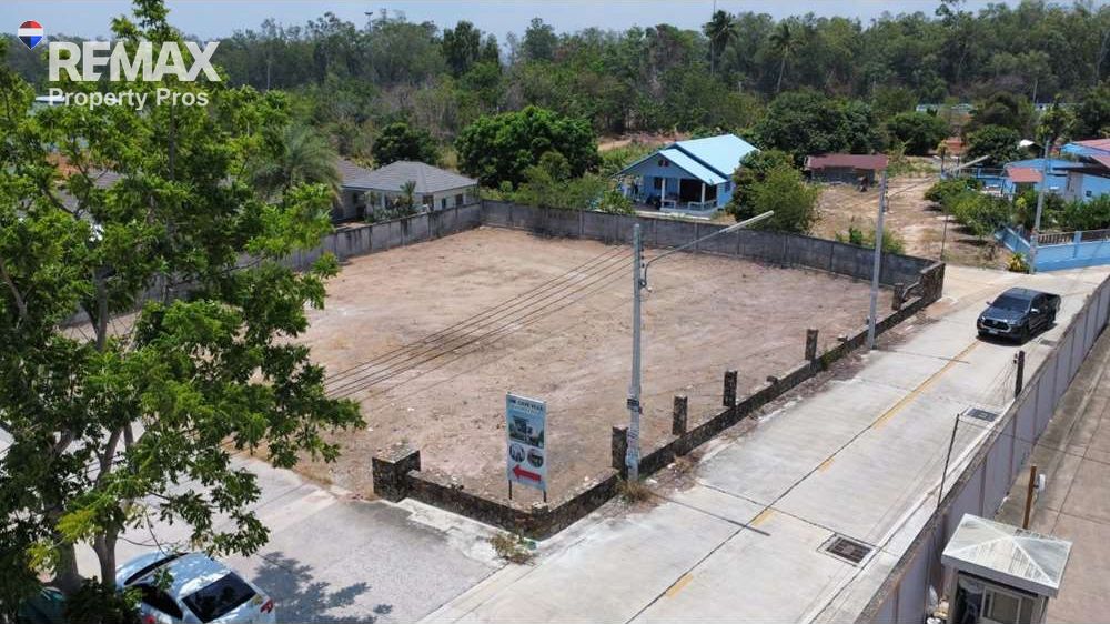  Image 13