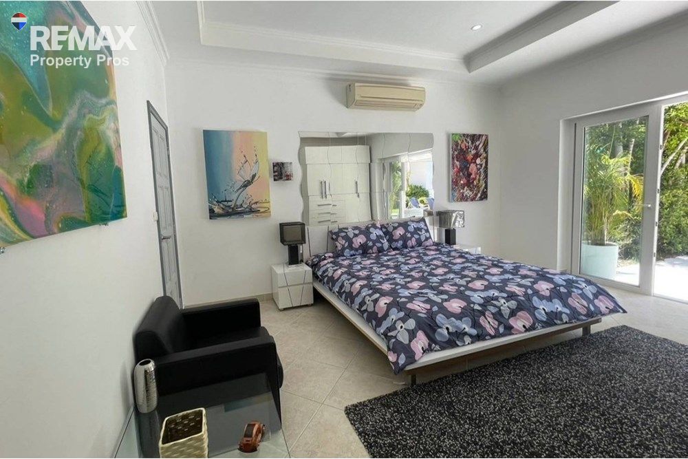  Image 6