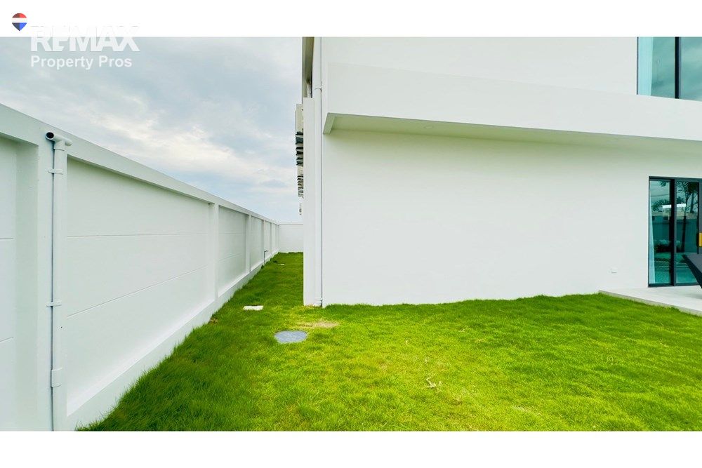  Image 9