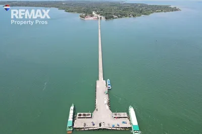 land-for-sale-near-the-pier-920311006-303