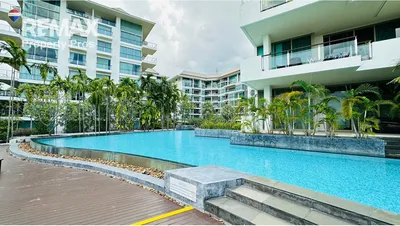 luxury-beachfront-corner-condo-for-sale-in-pattaya-920311028-286