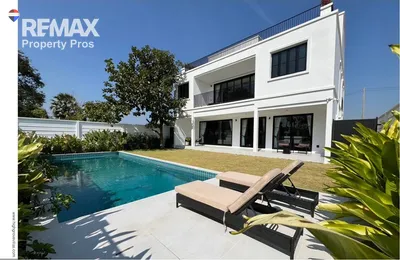 luxury-british-executive-home-920311028-292