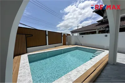 luxurious-detached-house-with-pool-for-sale-in-hinwong-village-920471001-1002