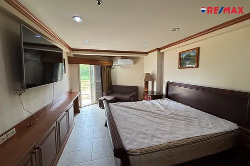 jomtien-beach-condominium-studio-for-sale-920471001-1724