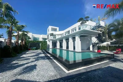 luxury-5-bedroom-palm-oasis-pool-villa-for-sale-920471001-647