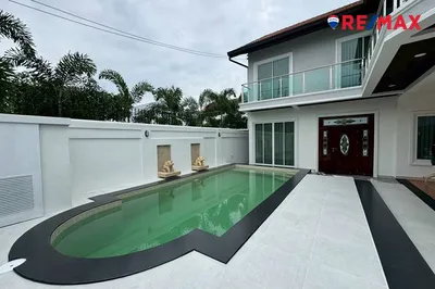 suksabai-villa-pattaya-5-bedroom-pool-villa-house-for-sale-920471004-1017