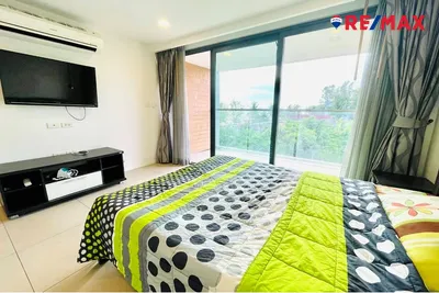 waters-edge-charming-studio-with-sea-view-35-sq-m-for-sale-920471004-1055