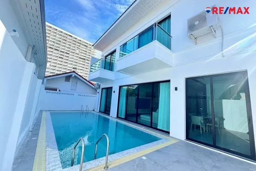 pool-villa-near-the-beach-366-m-jomtien-condotel-and-village-920471004-1230