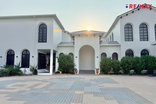 luxury-private-pool-villa-3-bed-5-bath-in-east-pattaya-920471004-1375