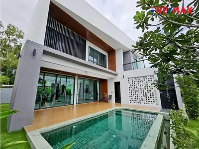 pool-villa-in-a-good-location-next-to-huai-yai-road-920471004-396