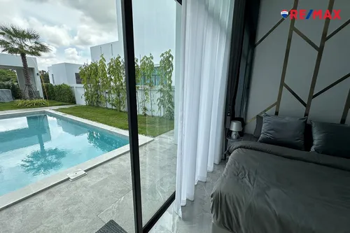 4-bedrooms-luxury-pool-villa-in-pattaya-contemporary-huai-yai-920471004-711