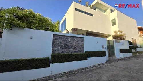 pool-villa-at-phra-tamnak-soi-2-5-bed-6-bath-with-private-pool-920471004-898