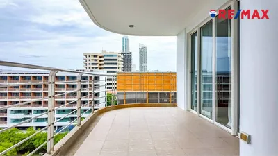 2-bedroom-stunning-sea-view-condo-la-royale-jomtien-920471004-912