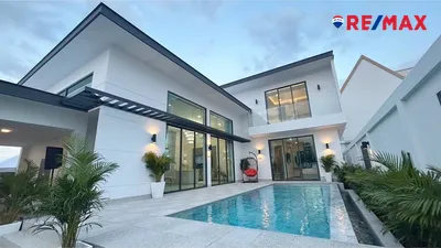 luxurious-3-bedroom-villa-in-layan-chak-nok-for-sale-920471004-918