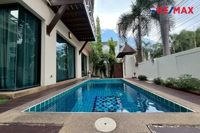 4-bedroom-2-storey-pool-villa-in-baan-natcha-villa-central-pattaya-920471004-959