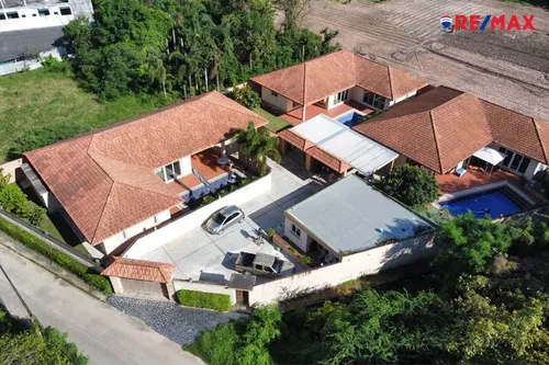 prviate-resort-consisting-of-3-pool-villas-huay-yai-920471016-134