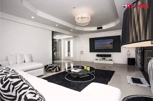 townhouse-in-the-heart-of-pratumnak-aera-for-rent-920471016-138