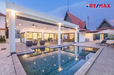 luxury-single-with-pool-location-near-horseshoe-point-920471017-314