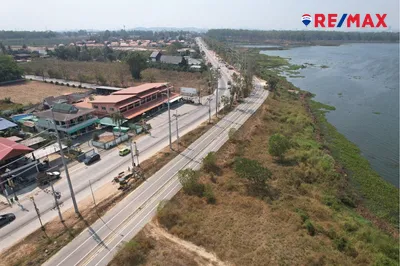 large-detached-house-for-sale-with-land-next-to-a-reservoir-920471017-326