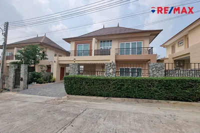 elegant-4-bedroom-2-storey-in-sensiri-home-krating-sai-36-920471017-348