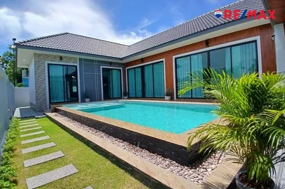 luxury-3-bedroom-pool-villa-for-sale-in-bang-saray-beach-920471017-364