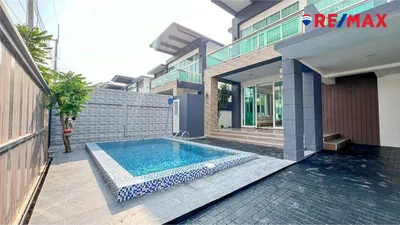 sales-2-story-house-for-sale-in-pattaya-with-6-bedrooms-920471017-416