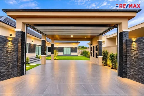 3-bedrooms-for-sale-in-pong-mabprachan-920471017-700