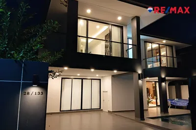 6-bedroom-pool-villa-jomtien-eakmongkol-chaipruek-2-920471020-25
