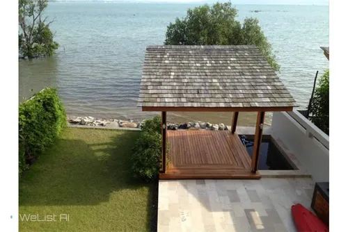 stunning-beachfront-villa-with-private-pool-in-rawai-welistai-1981