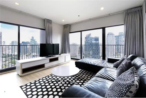 high-floor-1-bedroom-corner-condo-steps-from-bts-phrom-phong-and-3-mins-to-bts-thong-lo-welistai-389
