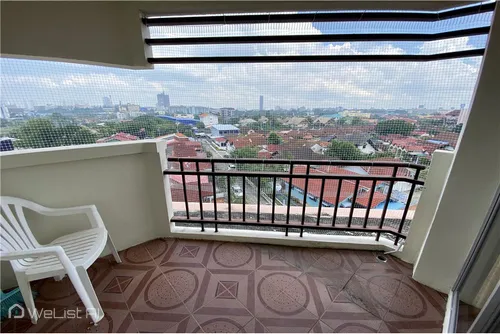 center-point-condominium-2-bedroom-for-sale-welistai-692