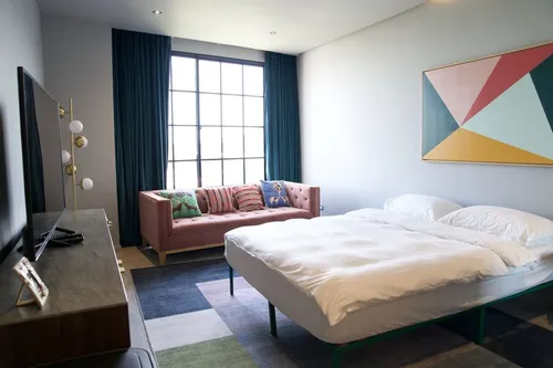 3-luxury-bedroom-for-rent-in-ekamai-ak108