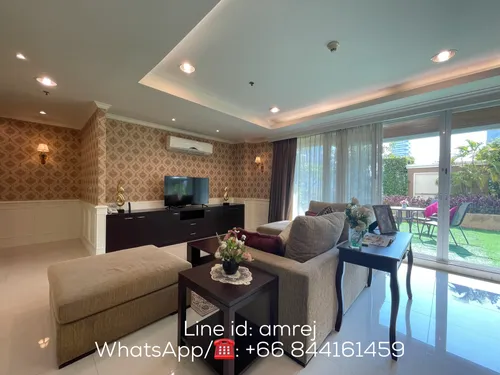 spacious-4-bedrooms-penthouse-for-rent-closed-to-bts-promphong-ak205