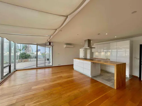 unfurnished-modern-renovation-2-bedrooms-closed-to-bts-thonglor-for-rent-ak216