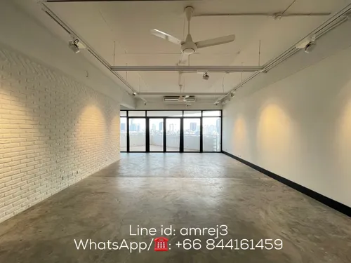 spacious-4-bedrooms-modern-pet-friendly-unit-for-rent-in-ekamai-ak282