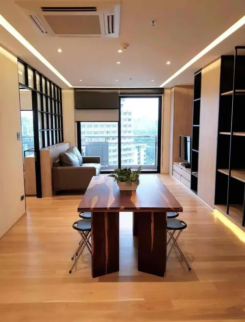 luxuriously-furnished-2-bedrooms-1-bathroom-with-balcony-and-dishwasher-in-unit-very-closed-to-mrt-silom-and-bts-saladaeng-ak305
