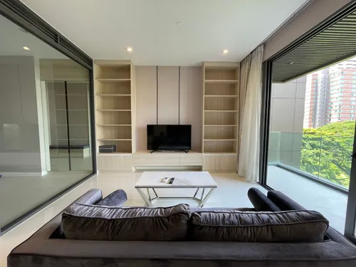 vittorio-39-a-luxury-condominium-for-rent-ak309